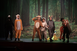 Snow White and the 11½ Dwarfs show photos