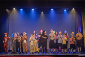 Snow White and the 11½ Dwarfs show photos