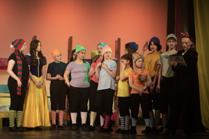 Snow White and the 11½ Dwarfs show photos