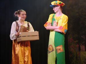 Snow White and the 11½ Dwarfs show photos