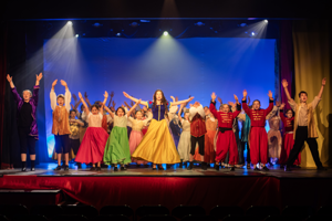 Snow White and the 11½ Dwarfs show photos