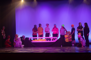 Snow White and the 11½ Dwarfs show photos