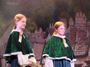 Snow White and the 11½ Dwarfs show photos