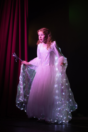 Snow White and the 11½ Dwarfs show photos