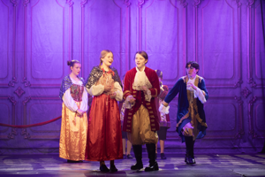 Snow White and the 11½ Dwarfs show photos