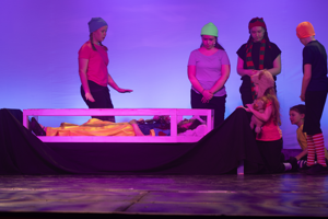 Snow White and the 11½ Dwarfs show photos