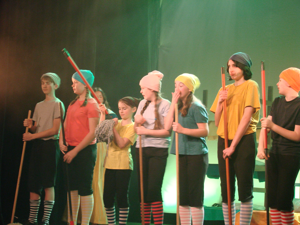Snow White and the 11½ Dwarfs show photos