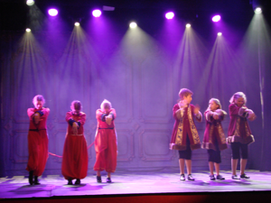 Snow White and the 11½ Dwarfs show photos