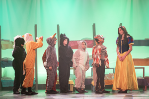 Snow White and the 11½ Dwarfs show photos
