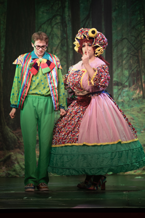 Snow White and the 11½ Dwarfs show photos