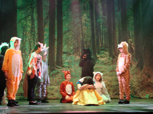 Snow White and the 11½ Dwarfs show photos