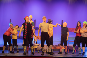 Snow White and the 11½ Dwarfs show photos