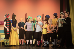 Snow White and the 11½ Dwarfs show photos