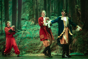 Snow White and the 11½ Dwarfs show photos