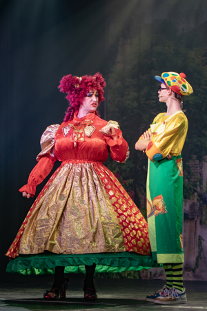 Snow White and the 11½ Dwarfs show photos