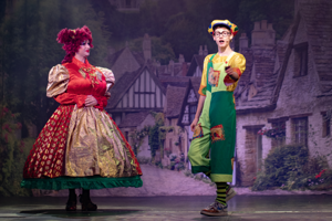 Snow White and the 11½ Dwarfs show photos